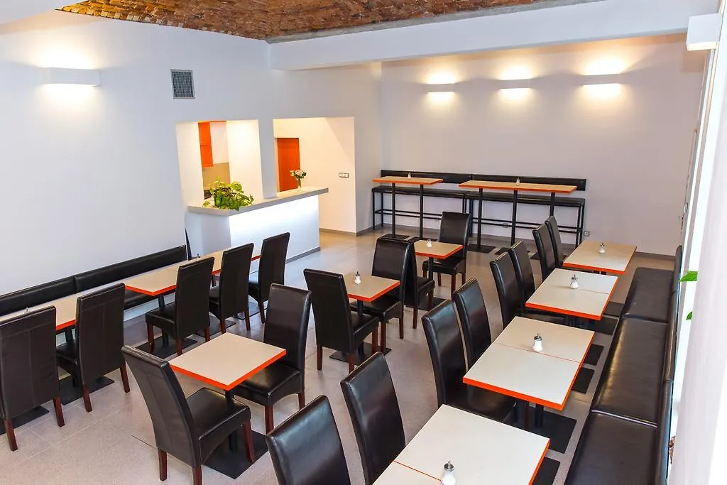 Abe Hotel براغ